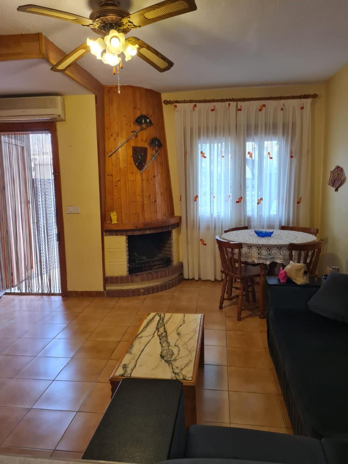 Chalet Adosado Unifamiiar Rocasol Beach Torrevieja Exterior foto